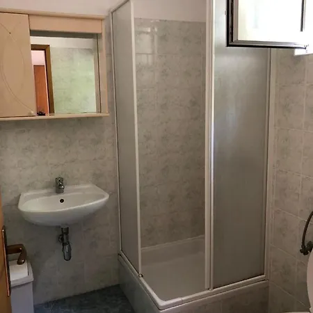 Apartmani Marina